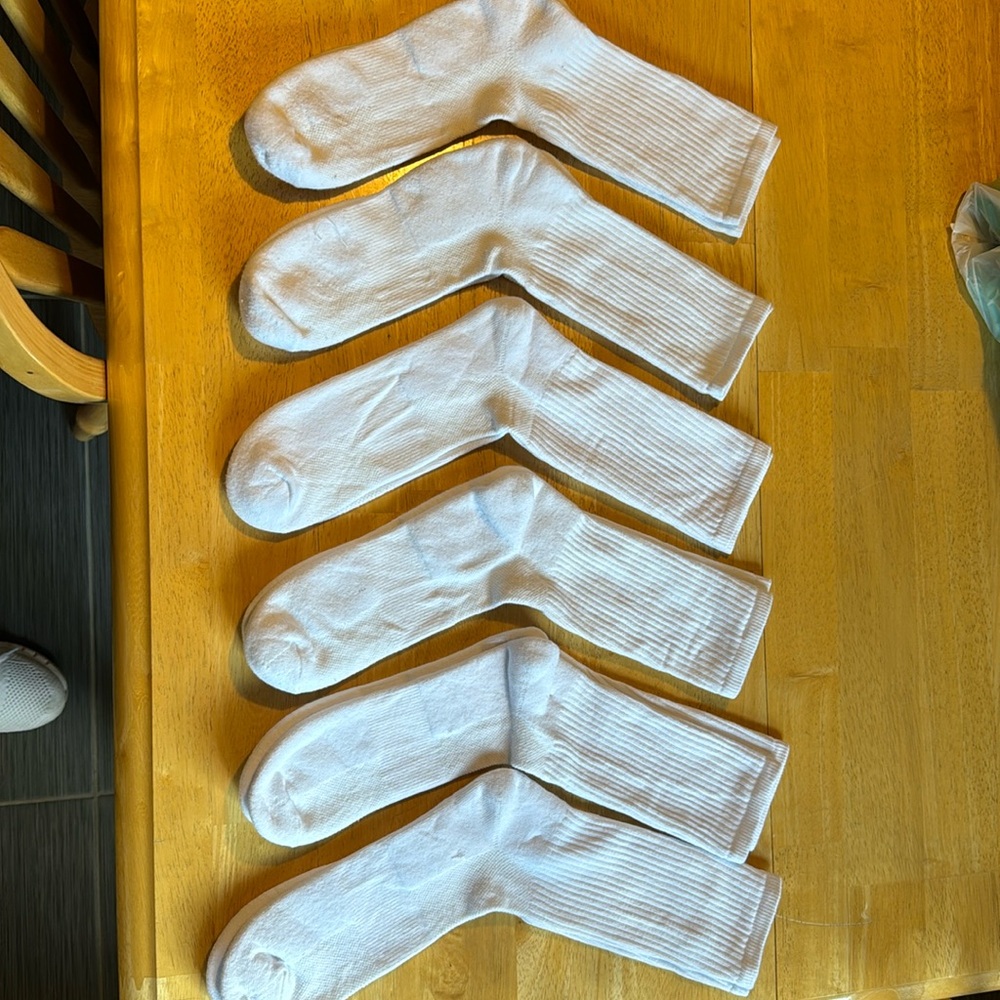 Men’s Goodfellow crew socks, 6 pack, white. Brand new.  Fits shoe size 6-12